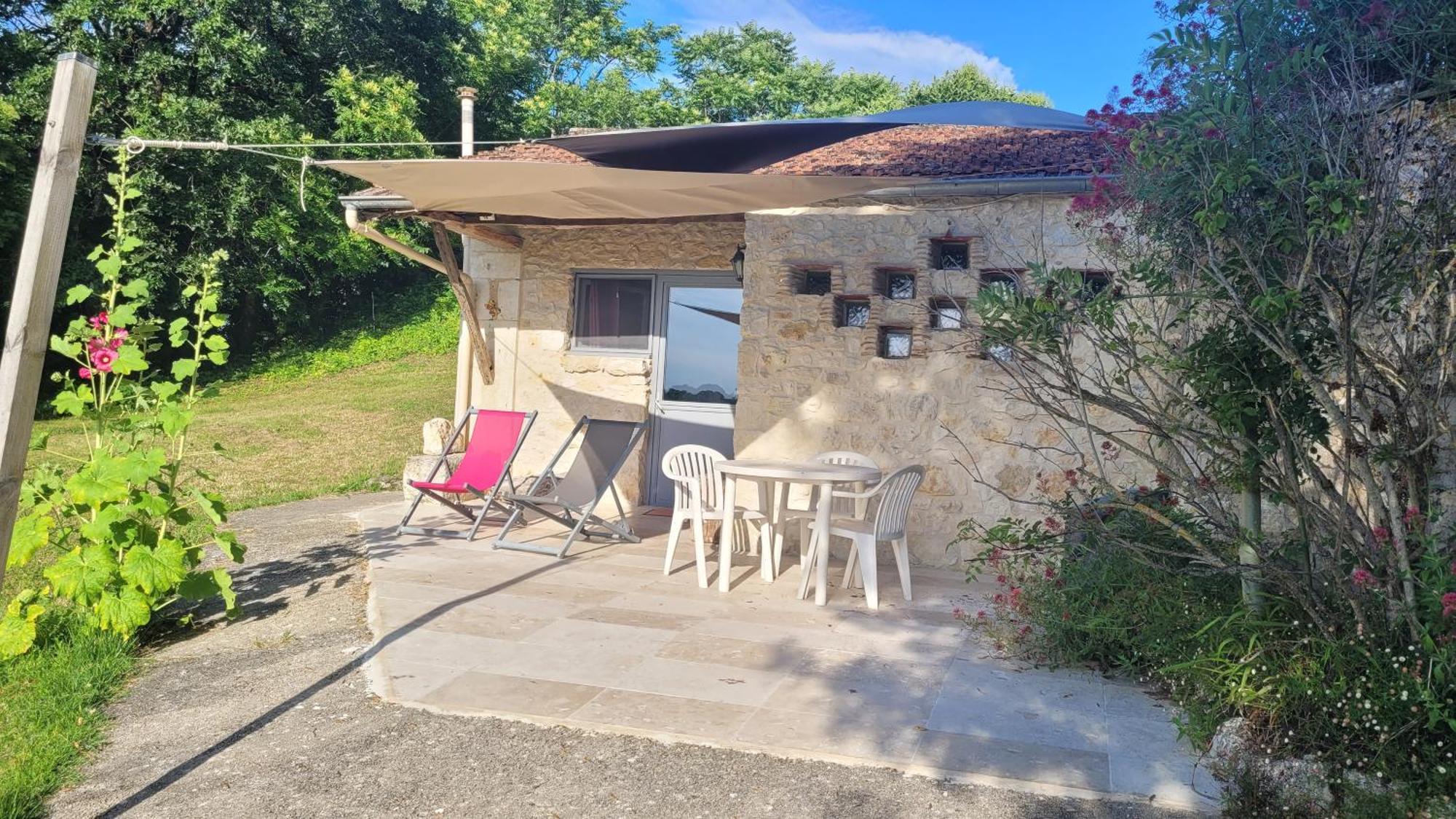 Le Mas Des Papillons Fargues  Exteriör bild