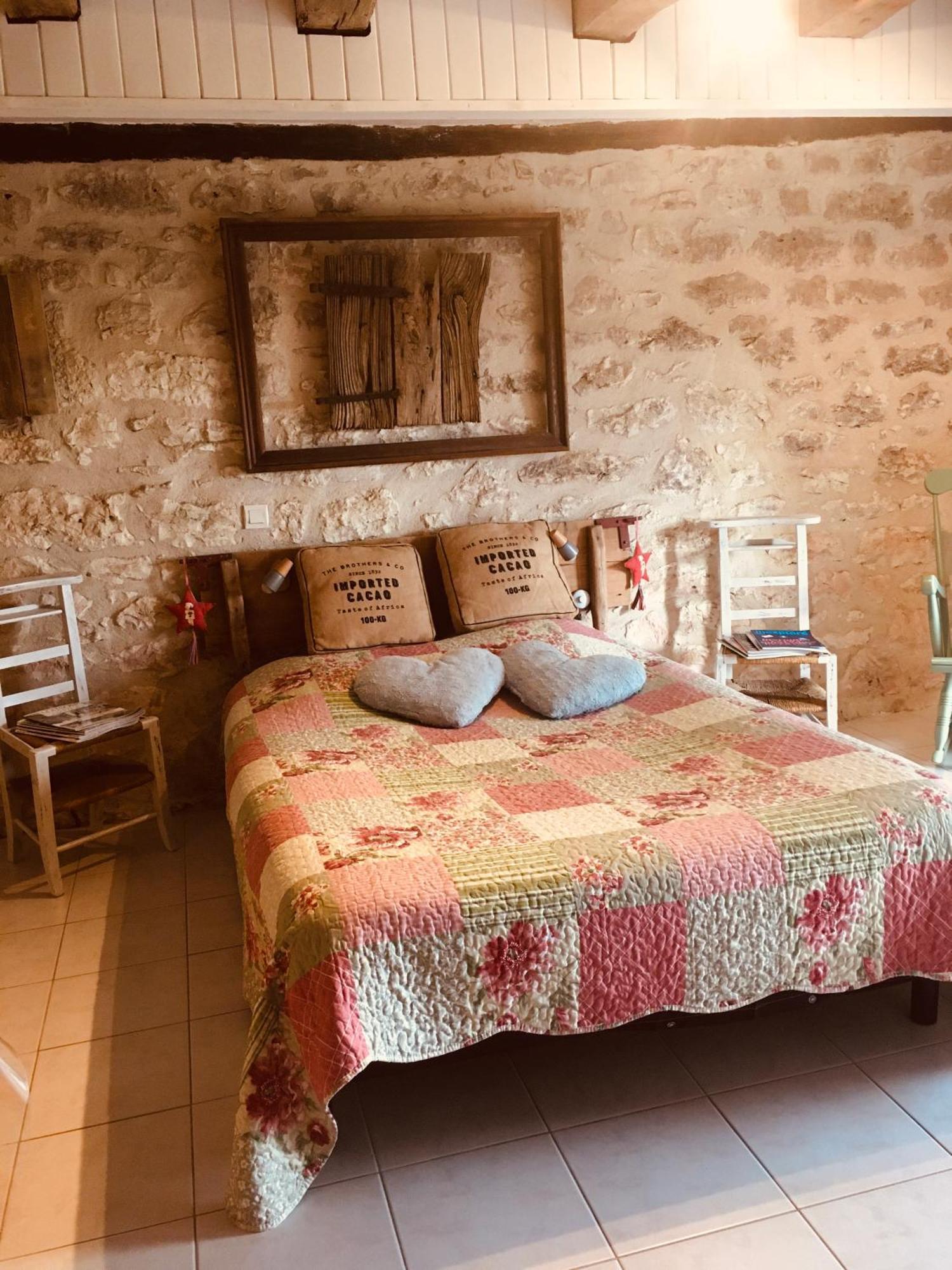 Le Mas Des Papillons Fargues  Exteriör bild
