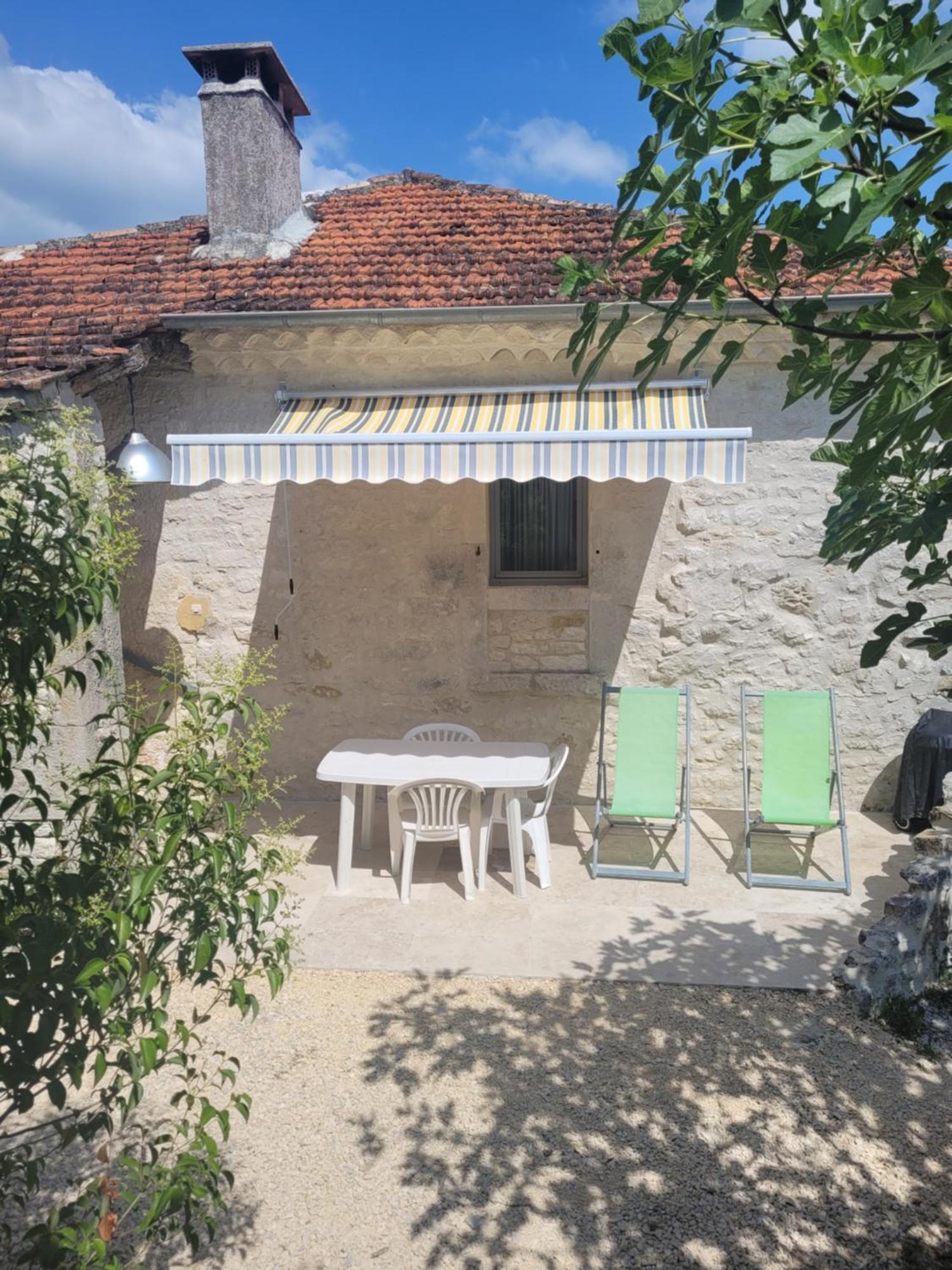 Le Mas Des Papillons Fargues  Exteriör bild