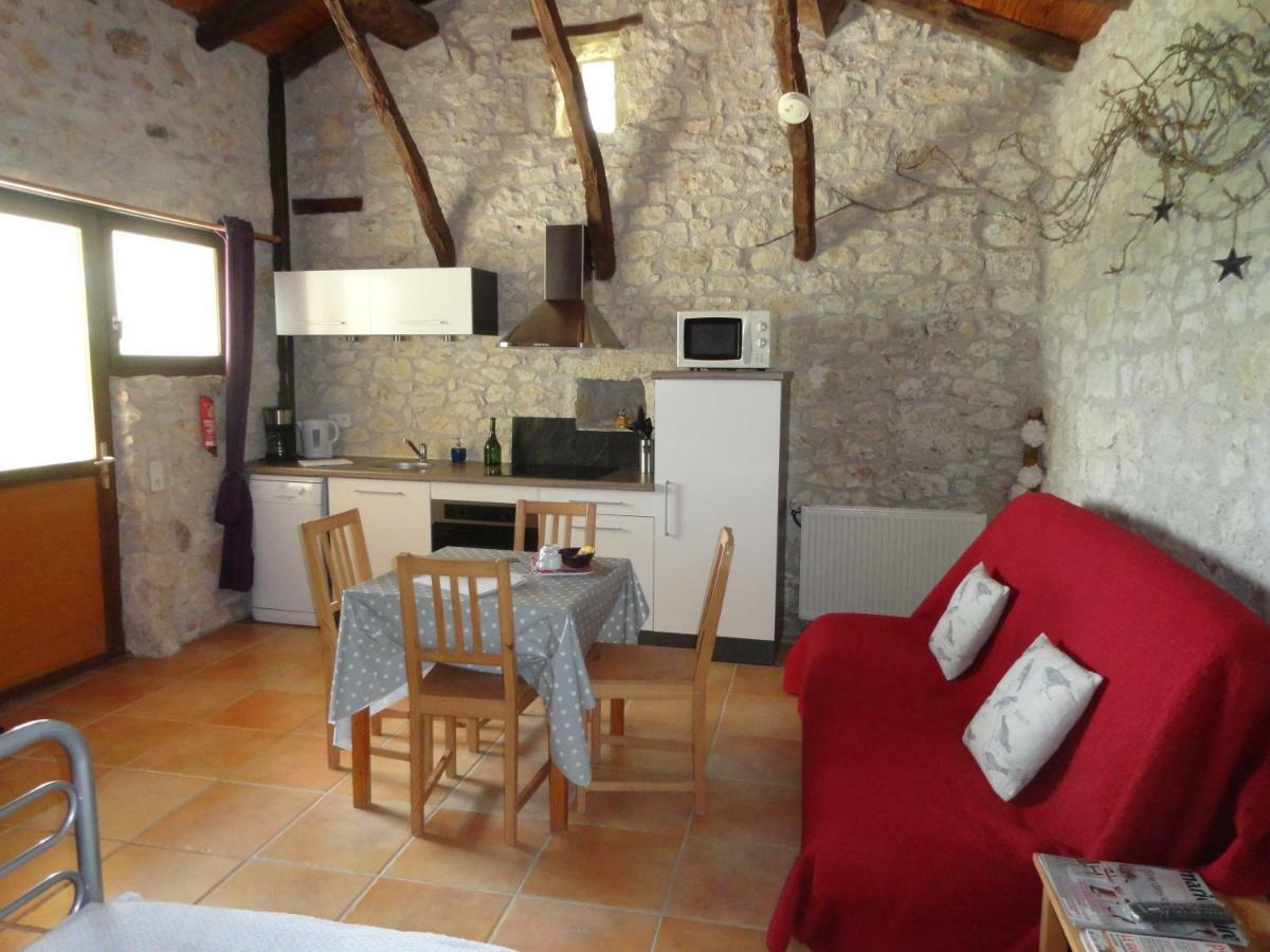 Le Mas Des Papillons Fargues  Exteriör bild